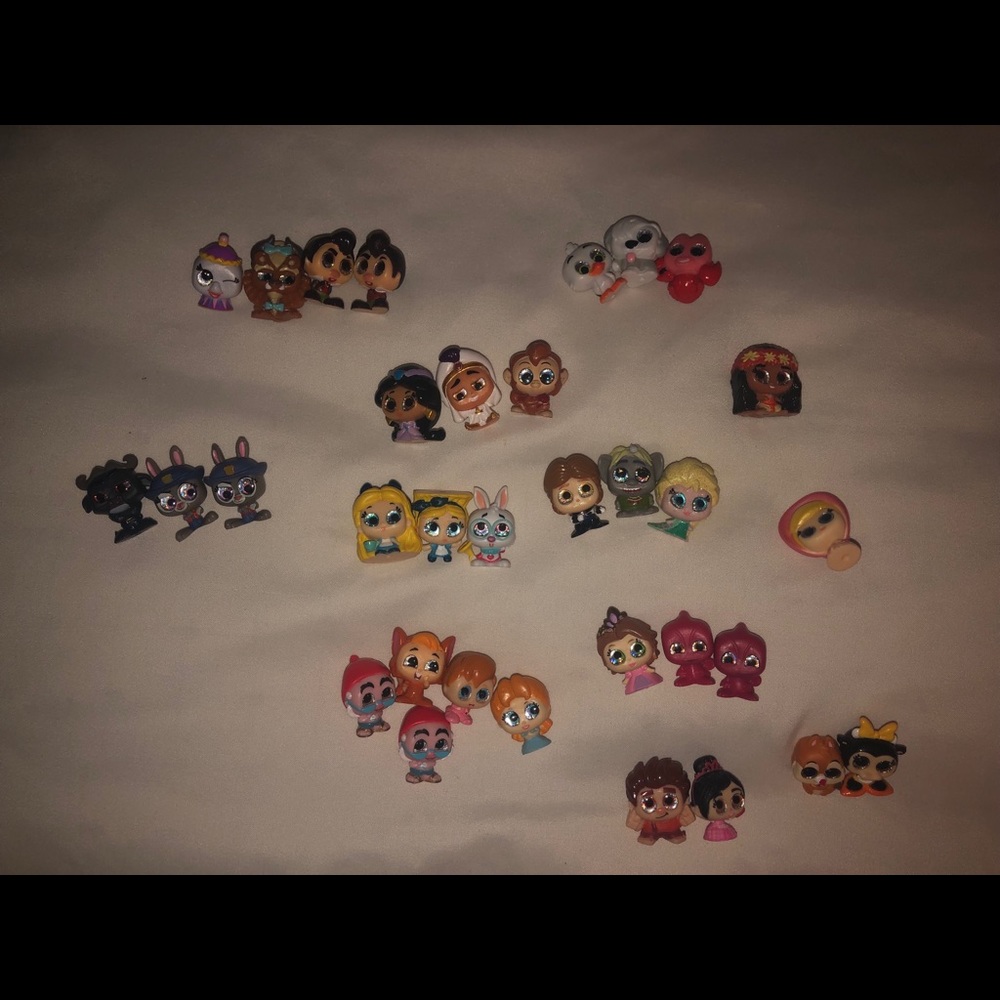 disney doorables collectible items (season 2)